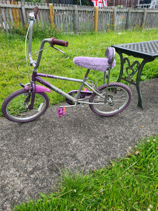 groovy chick chopper bike
